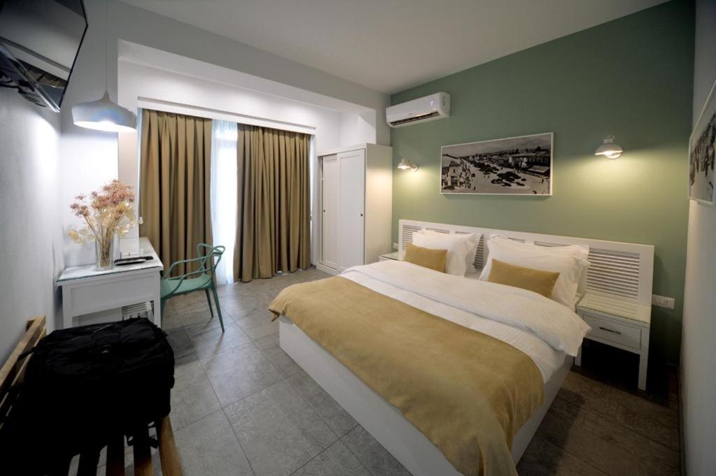 Konak Rooms L Skanderbeg Square Tirana Bagian luar foto